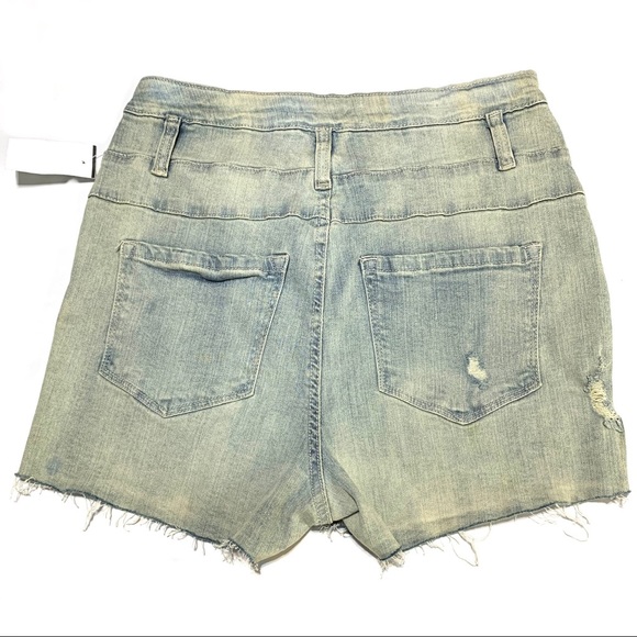 U2B Urban Basics Denim Jean Short - size 9 - Picture 2 of 8